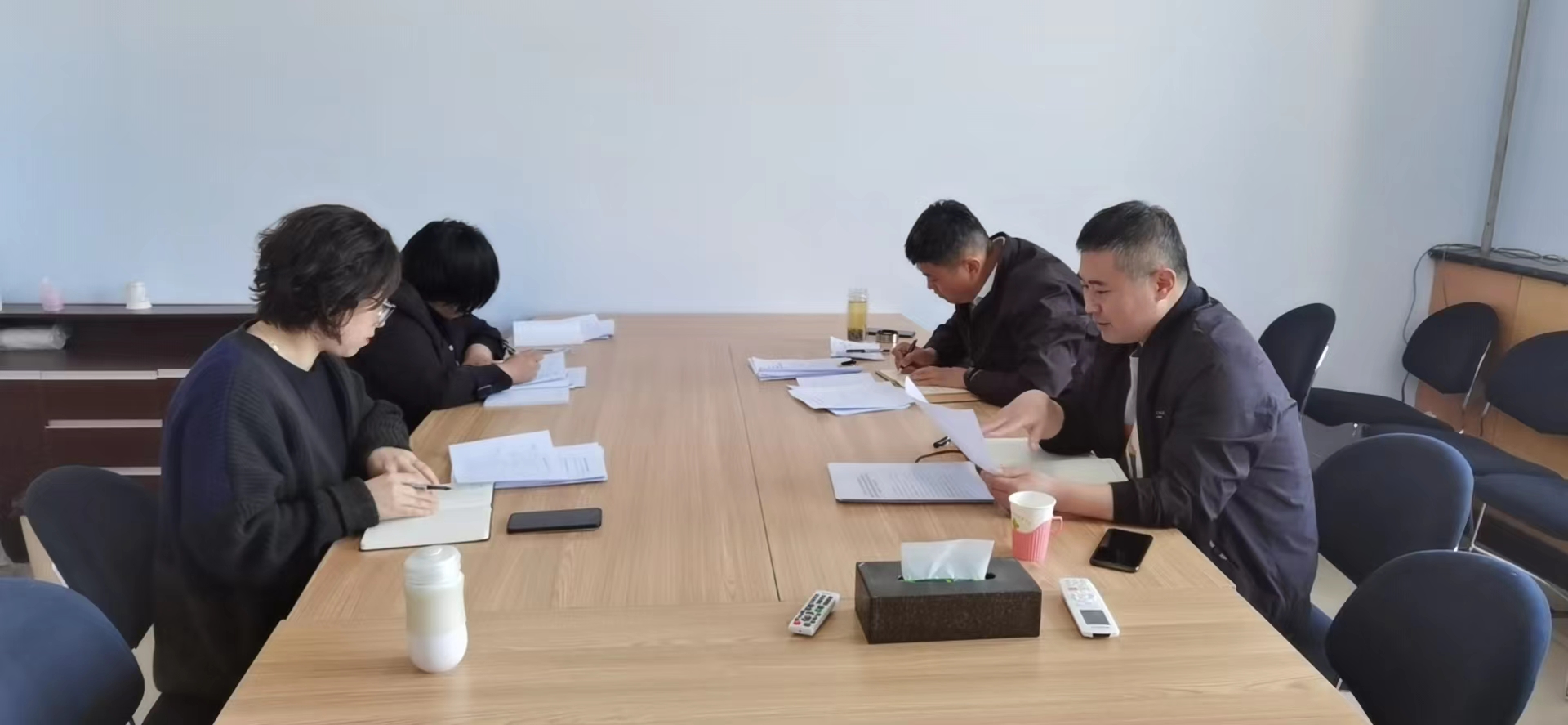 承德市農村產權交易中心召開工作研討暨推進會議