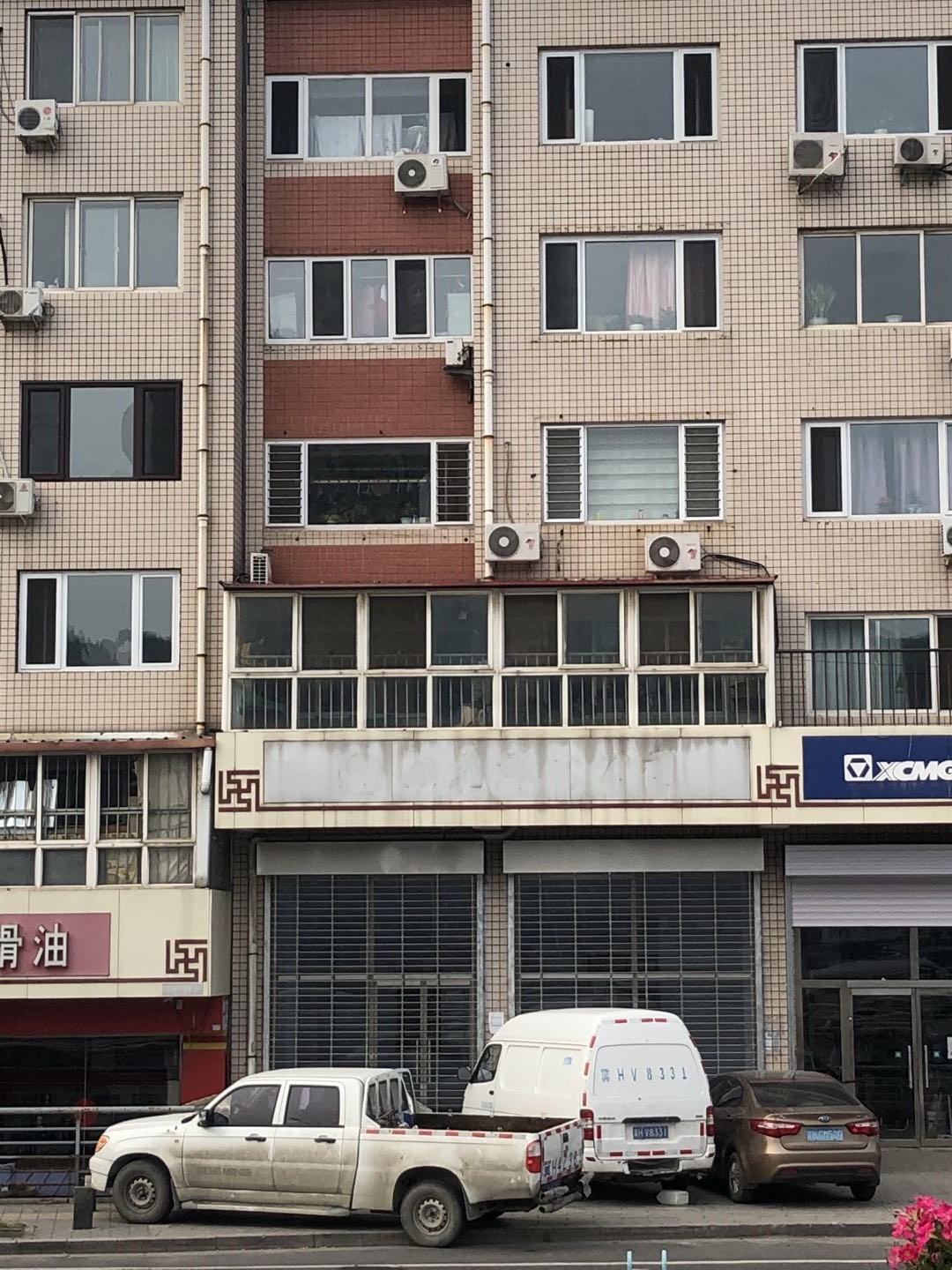 承德市雙橋區火車站彩虹橋西250㎡臨街底商四次出租